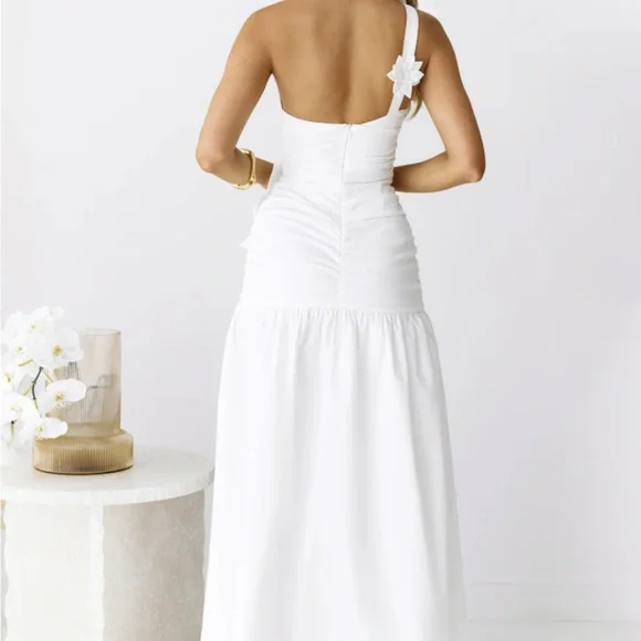 Hello Molly White Blooming Whimsy One Shoulder Maxi Dress - Picture 2 of 4